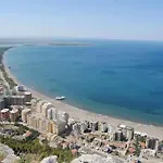 Hotel Mario, Shëngjin